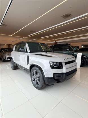 LAND ROVER-DEFENDER-2026
