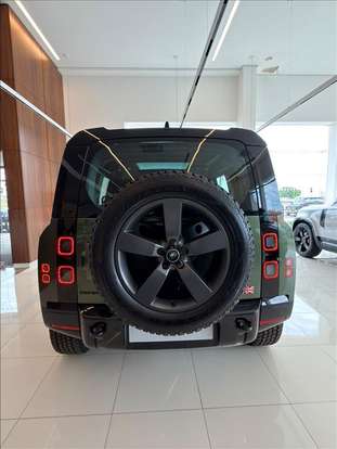 LAND ROVER-DEFENDER-2025
