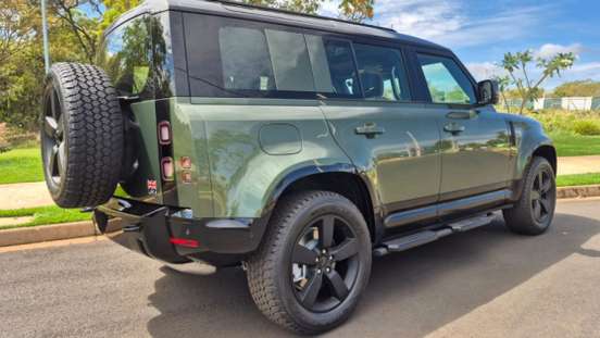 LAND ROVER-DEFENDER-2026