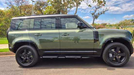 LAND ROVER-DEFENDER-2026