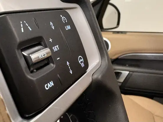 LAND ROVER-DISCOVERY-2024