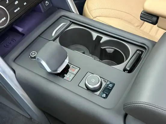 LAND ROVER-DISCOVERY-2024