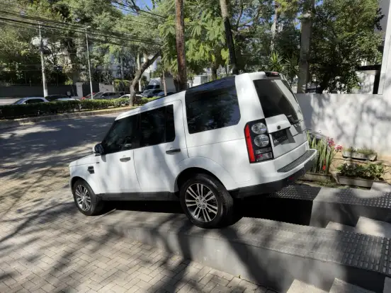 LAND ROVER-DISCOVERY 4-3.0 SE 4X4 V6 24V BI-TURBO DIESEL 4P AUTOMÁTICO LAND ROVER-DISCOVERY 4-2014