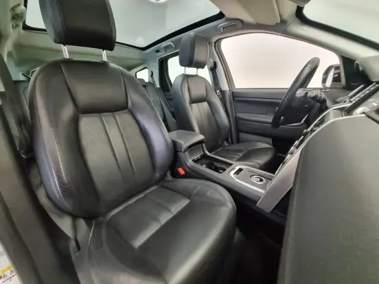 LAND ROVER-DISCOVERY SPORT-2.0 16V SI4 TURBO GASOLINA HSE 4P AUTOMÁTICO LAND ROVER-DISCOVERY SPORT-2015