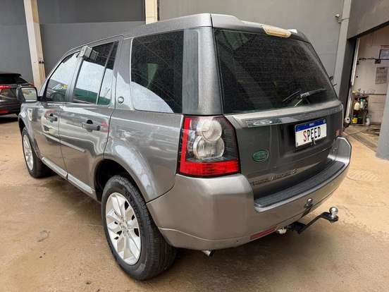 LAND ROVER-FREELANDER 2-3.2 SE 6V 24V GASOLINA 4P AUTOMÁTICO LAND ROVER-FREELANDER 2-2011