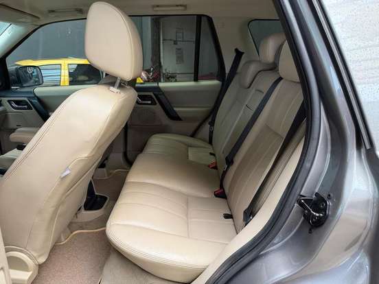 LAND ROVER-FREELANDER 2-3.2 SE 6V 24V GASOLINA 4P AUTOMÁTICO LAND ROVER-FREELANDER 2-2011