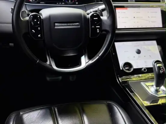 LAND ROVER-RANGE ROVER EVOQUE-2.0 P250 FLEX R-DYNAMIC SE AWD AUTOMÁTICO LAND ROVER-RANGE ROVER EVOQUE-2020