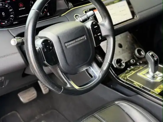 LAND ROVER-RANGE ROVER EVOQUE-2.0 P250 FLEX R-DYNAMIC SE AWD AUTOMÁTICO LAND ROVER-RANGE ROVER EVOQUE-2020
