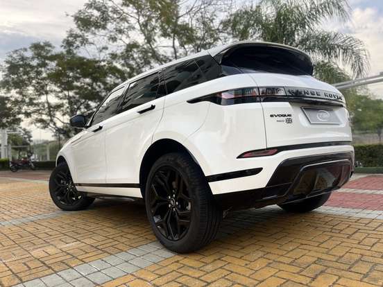 LAND ROVER-RANGE ROVER EVOQUE-2.0 P250 FLEX R-DYNAMIC SE AWD AUTOMÁTICO LAND ROVER-RANGE ROVER EVOQUE-2020