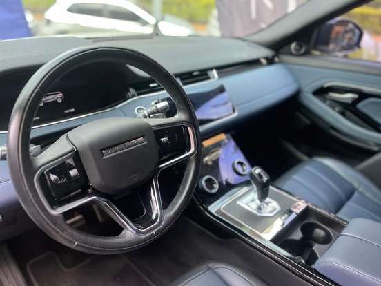 LAND ROVER-RANGE ROVER EVOQUE-2.0 P250 FLEX R-DYNAMIC SE AWD AUTOMÁTICO LAND ROVER-RANGE ROVER EVOQUE-2020