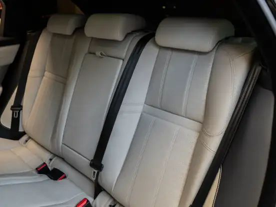 LAND ROVER-RANGE ROVER VELAR-3.0 P340 GASOLINA R-DYNAMIC HSE AUTOMÁTICO LAND ROVER-RANGE ROVER VELAR-2022