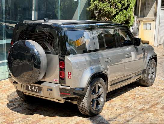 LAND ROVER-DEFENDER-2.0 P400e PHEV 110 X-DYNAMIC HSE AWD AUTOMÁTICO LAND ROVER-DEFENDER-2024