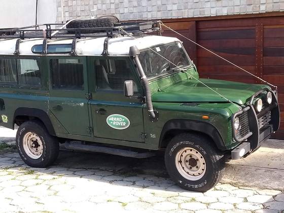 LAND ROVER DEFENDER 2.5 CSW 110 4X4 TURBO DIESEL 4P MANUAL
