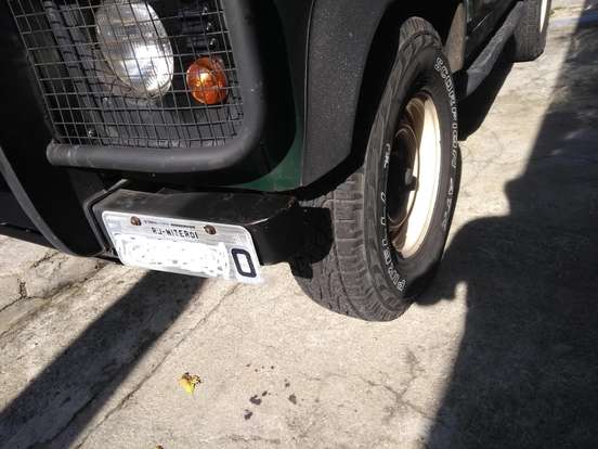 LAND ROVER-DEFENDER-2001
