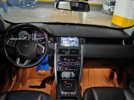 LAND ROVER-DISCOVERY SPORT-2.0 16V SI4 TURBO GASOLINA SE 4P AUTOMÁTICO LAND ROVER-DISCOVERY SPORT-2015
