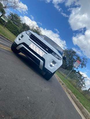 LAND ROVER-RANGE ROVER EVOQUE-2.0 DYNAMIC TECH 4WD 16V GASOLINA 4P AUTOMÁTICO LAND ROVER-RANGE ROVER EVOQUE-2013