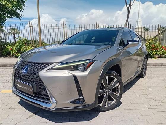 LEXUS UX 250h 2.0 VVT-I HYBRID LUXURY CVT