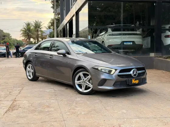 MERCEDES-BENZ A 200 1.3 CGI GASOLINA STYLE SEDAN 7G-DCT