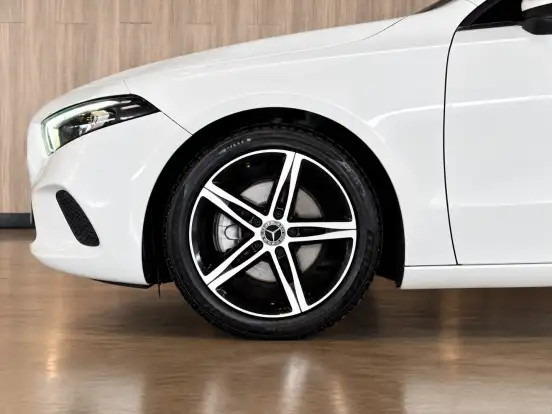 MERCEDES-BENZ-A 200-1.3 CGI GASOLINA STYLE SEDAN 7G-DCT MERCEDES-BENZ-A 200-2020
