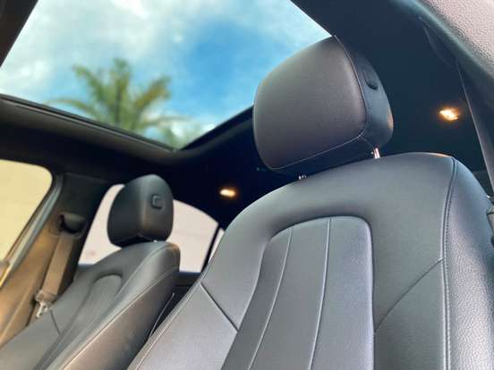 MERCEDES-BENZ-A 200-2019