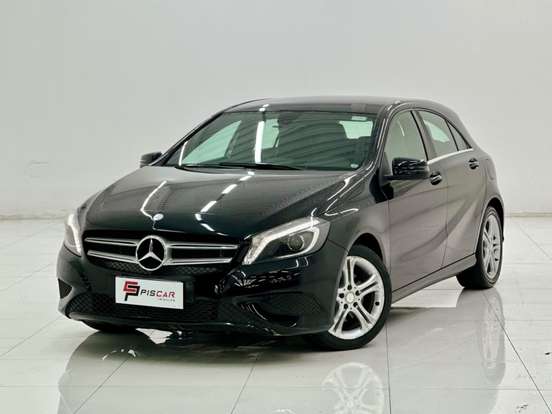 MERCEDES-BENZ-A 200-1.6 TURBO STYLE 16V GASOLINA 4P AUTOMÁTICO MERCEDES-BENZ-A 200-2014