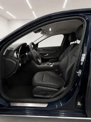 MERCEDES-BENZ-C 180-2020