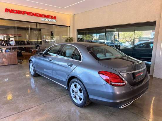 MERCEDES-BENZ-C 180-1.6 CGI EXCLUSIVE 16V TURBO GASOLINA 4P AUTOMÁTICO MERCEDES-BENZ-C 180-2017