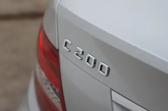 MERCEDES-BENZ-C 200-2011