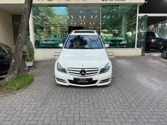 MERCEDES-BENZ-C 200-2011