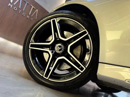 MERCEDES-BENZ-C 300-2020