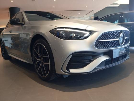 MERCEDES-BENZ C 300 2.0 EQ BOOST HÍBRIDO AMG LINE 9G-TRONIC