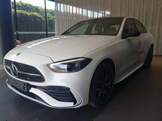 MERCEDES-BENZ C 300 2.0 EQ BOOST HÍBRIDO AMG LINE 9G-TRONIC