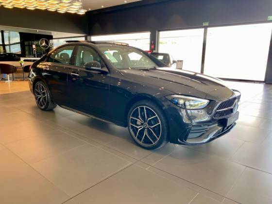 MERCEDES-BENZ C 300 2.0 EQ BOOST HÍBRIDO AMG LINE 9G-TRONIC