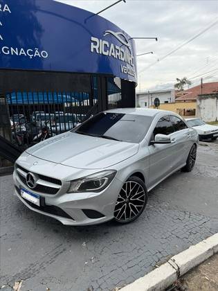 MERCEDES-BENZ CLA 200 1.6 VISION 16V FLEX 4P AUTOMÁTICO