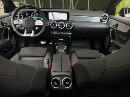 MERCEDES-BENZ-CLA 45 AMG-2022