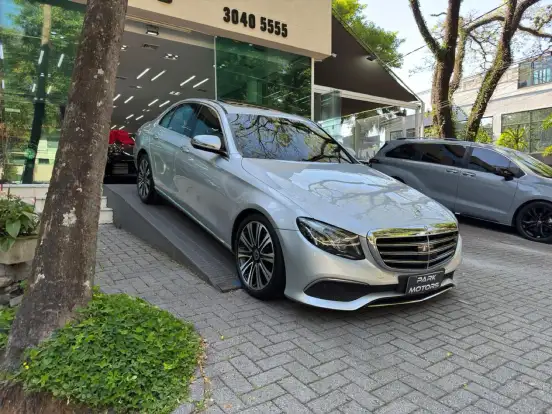 MERCEDES-BENZ-E 250-2.0 CGI GASOLINA EXCLUSIVE 9G-TRONIC MERCEDES-BENZ-E 250-2016
