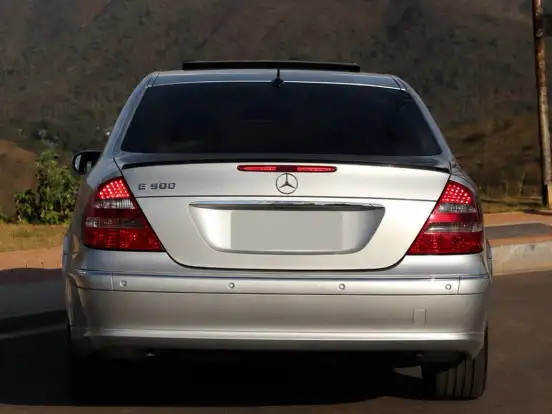 MERCEDES-BENZ-E 500-5.0 AVANTGARDE V8 GASOLINA 4P AUTOMÁTICO MERCEDES-BENZ-E 500-2005