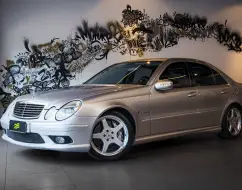 MERCEDES-BENZ E 55 AMG 5.4 KOMPRESSOR V8 4P AUTOMÁTICO MERCEDES-BENZ E 55 AMG 5.4 KOMPRESSOR V8 4P AUTOMÁTICO