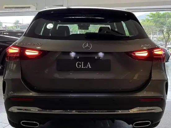 MERCEDES-BENZ-GLA 200-1.3 MHEV AMG LINE 7G-DCT MERCEDES-BENZ-GLA 200-2026
