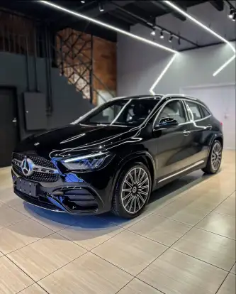 MERCEDES-BENZ-GLA 200-2026