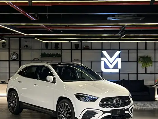 MERCEDES-BENZ-GLA 200-1.3 MHEV AMG LINE 7G-DCT MERCEDES-BENZ-GLA 200-2025