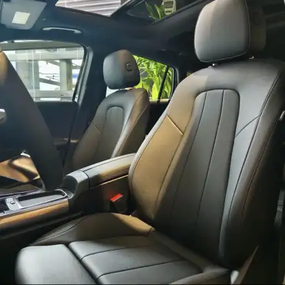 MERCEDES-BENZ-GLA 200-2026