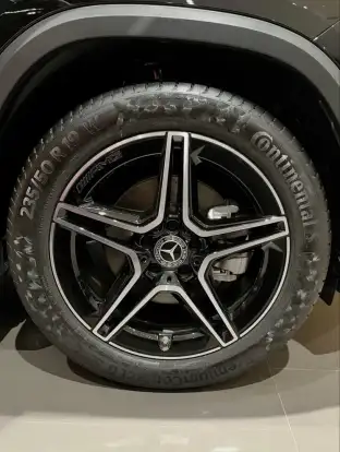 MERCEDES-BENZ-GLA 200-2026