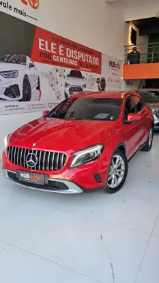 MERCEDES-BENZ-GLA 200-2015