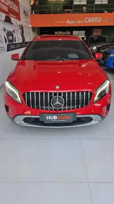 MERCEDES-BENZ-GLA 200-2015