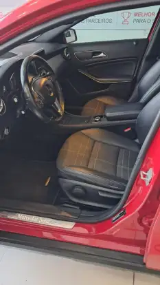 MERCEDES-BENZ-GLA 200-2015