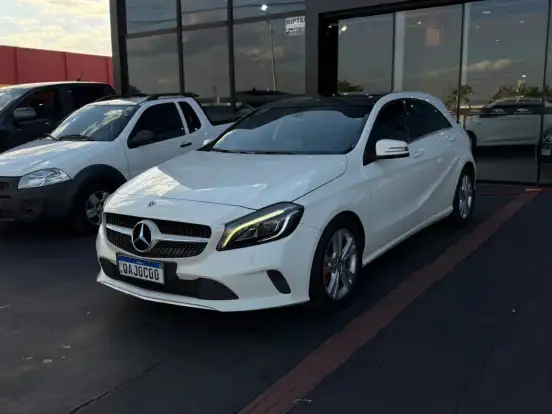 MERCEDES-BENZ-GLA 200-1.6 CGI FLEX ADVANCE 7G-DCT MERCEDES-BENZ-GLA 200-2017