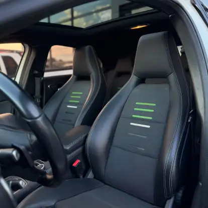 MERCEDES-BENZ-GLA 200-2017
