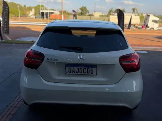 MERCEDES-BENZ-GLA 200-1.6 CGI FLEX ADVANCE 7G-DCT MERCEDES-BENZ-GLA 200-2017