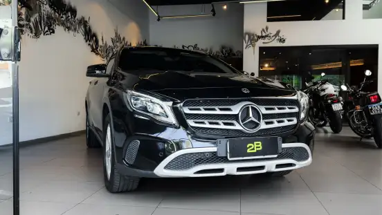 MERCEDES-BENZ-GLA 200-1.6 CGI FLEX ADVANCE 7G-DCT MERCEDES-BENZ-GLA 200-2018